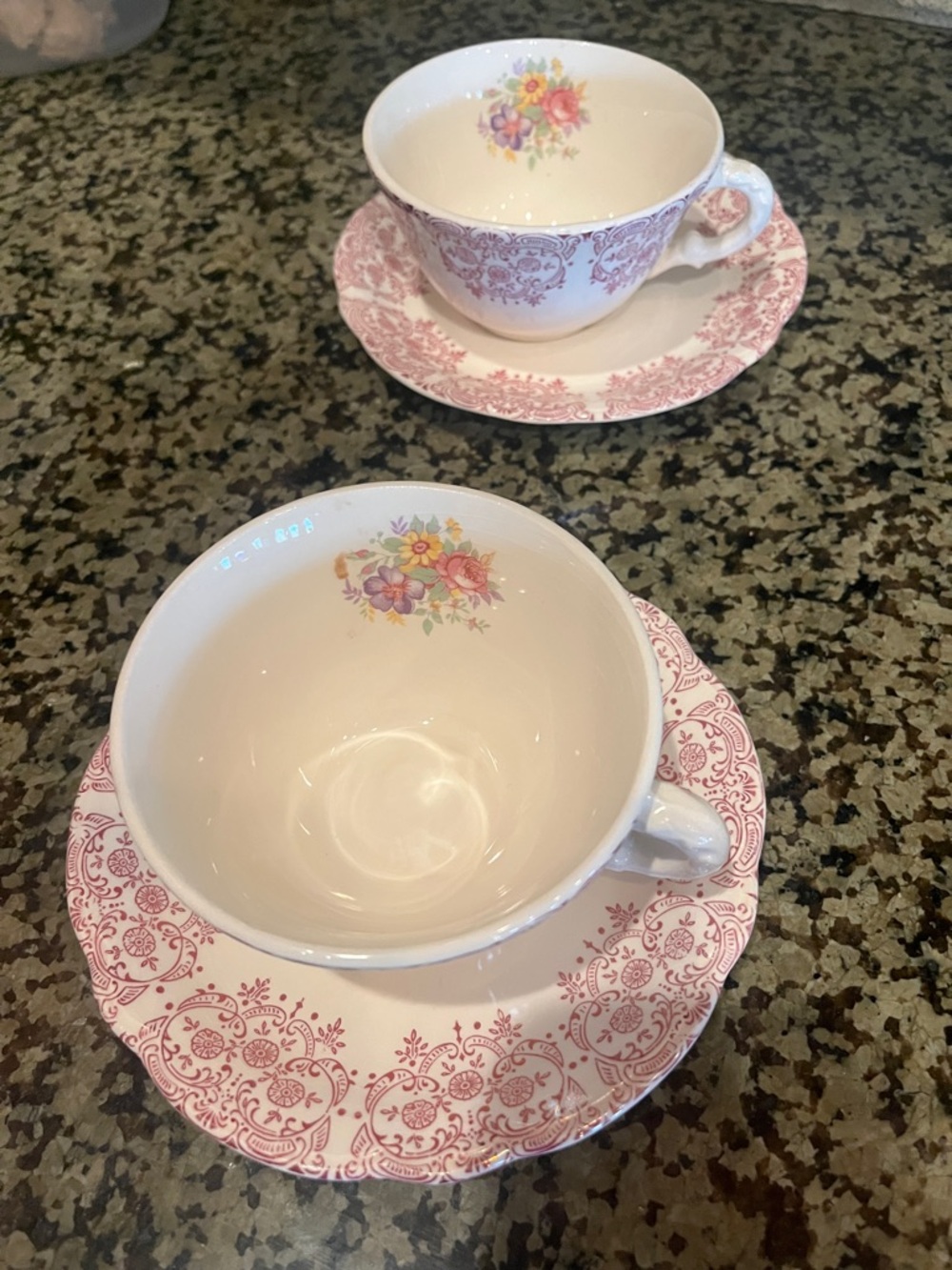 Tea Cup and Saucer (4)  with creamer and sugar Set Union Made brand - Picture 2 of 3